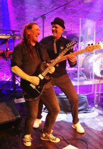 31.12.2023 - Groundlift Band - Silvester in Stegen