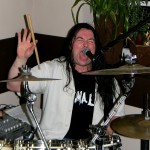 Harry Reischmann mit SKIBBE 2012 in Günzburg im On the Rocks