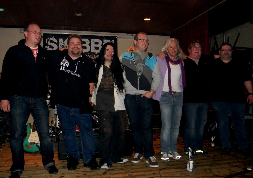 SKIBBE und Witchhouse in Schutterwald - Bahnhof 2012