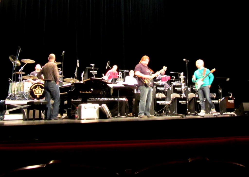 Harry Reischmann mit SKIBBE - Probe im Stadttheater Fürth mit der Thilo Wolf Big Band